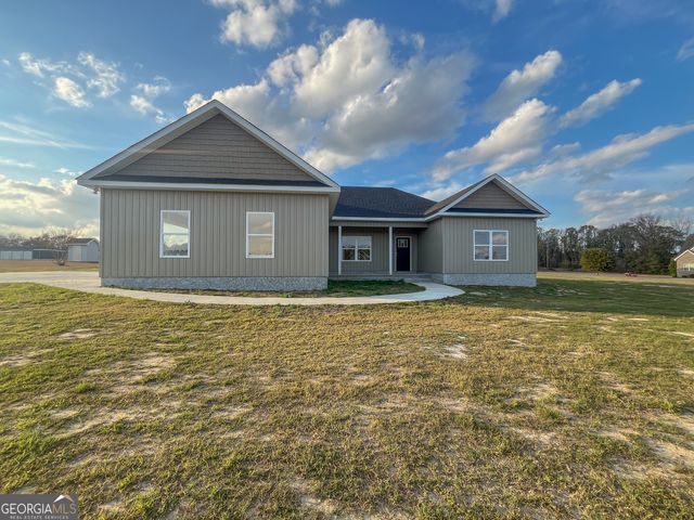 522 Clearwater Cir Road, Dublin, GA 31021