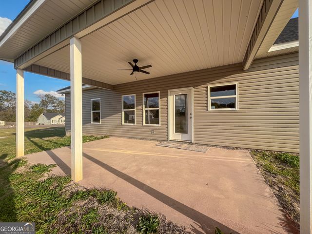 522 Clearwater Cir Road, Dublin, GA 31021