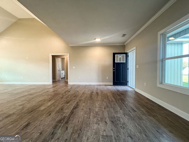 522 Clearwater Cir Road, Dublin, GA 31021