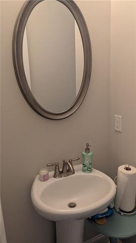 144 Blakemore Drive SE, Smyrna, GA 30080