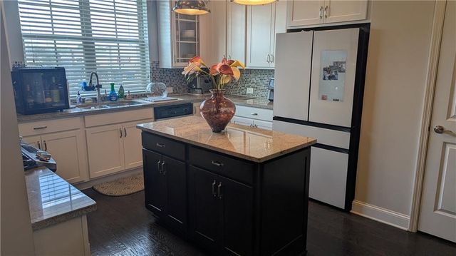 144 Blakemore Drive SE, Smyrna, GA 30080