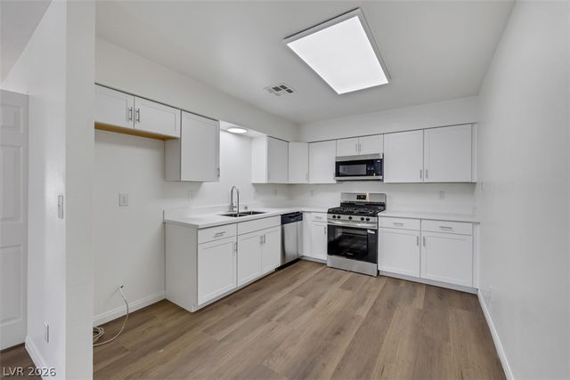 2137 Petersham Court C, Las Vegas, NV 89108
