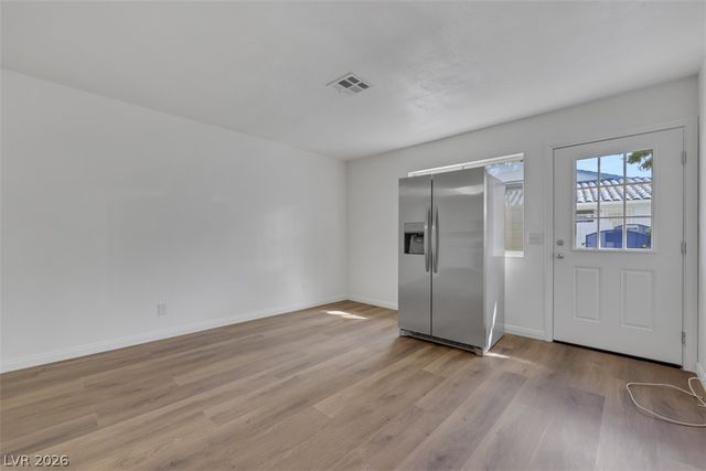 2137 Petersham Court C, Las Vegas, NV 89108