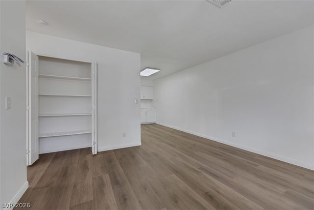 2137 Petersham Court C, Las Vegas, NV 89108