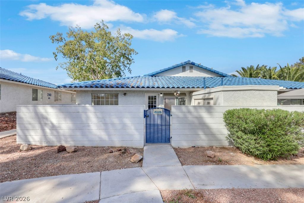 2137 Petersham Court C, Las Vegas, NV 89108