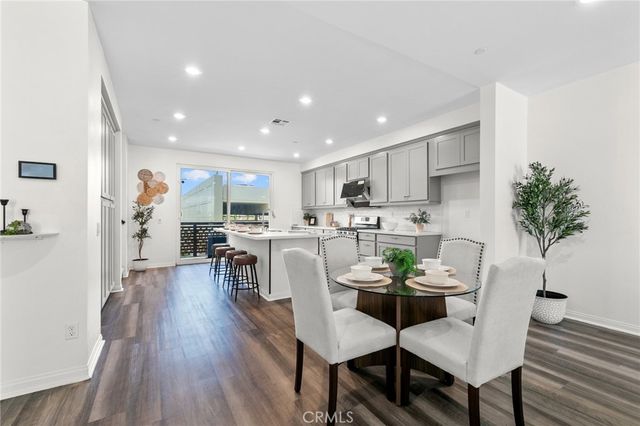 172 Bahia, Covina, CA 91722