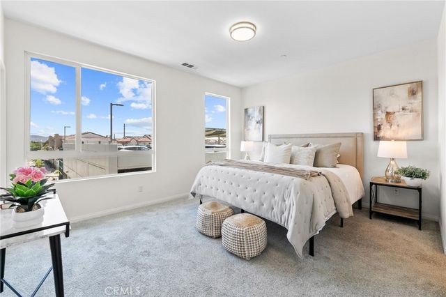 172 Bahia, Covina, CA 91722