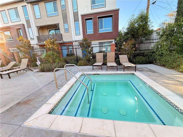 172 Bahia, Covina, CA 91722