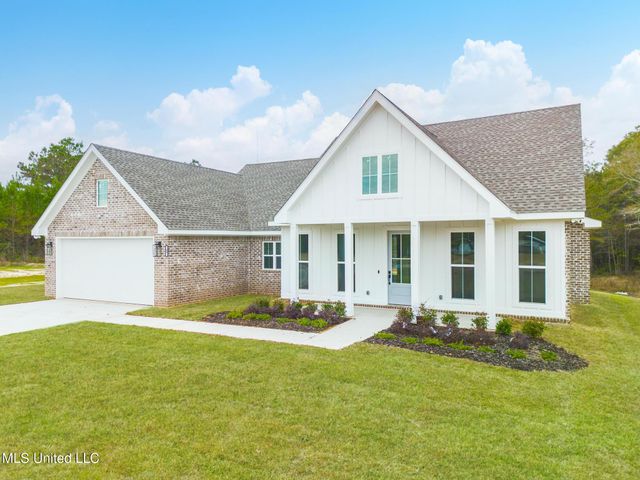 64 Clear Lake Road, Perkinston, MS 39573