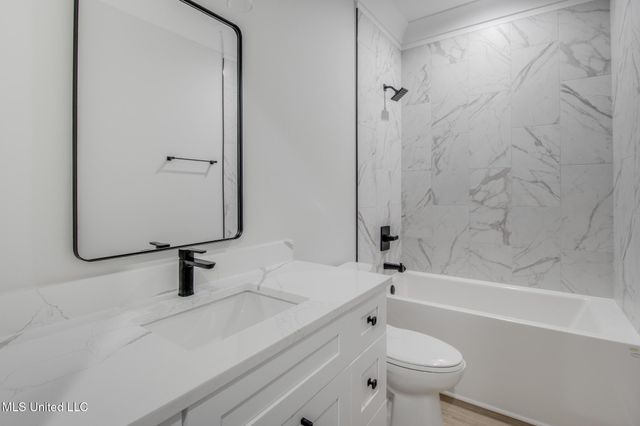 64 Clear Lake Road, Perkinston, MS 39573