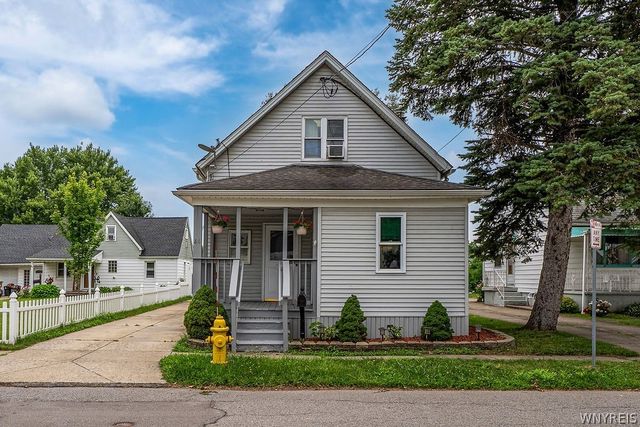 44 Frederick Street, Cheektowaga, NY 14227