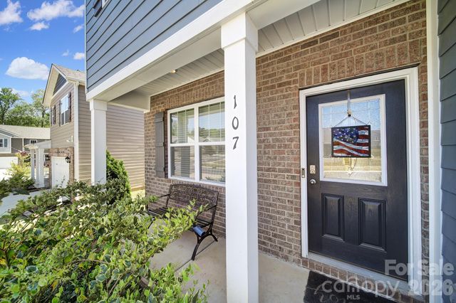 107 Spring Hall Drive, Troutman, NC 28166