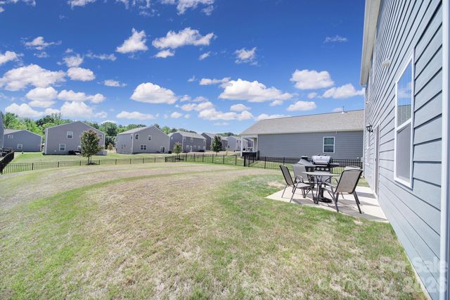 107 Spring Hall Drive, Troutman, NC 28166