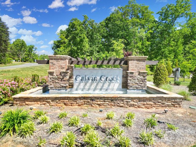 107 Spring Hall Drive, Troutman, NC 28166