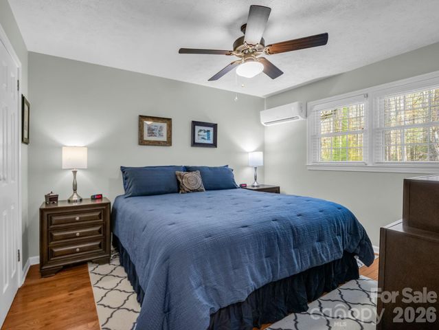 101 Boyd Drive 2A, Flat Rock, NC 28731