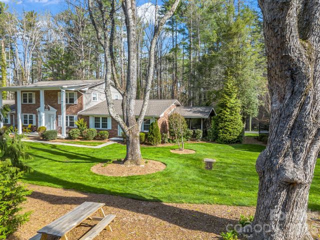 101 Boyd Drive 2A, Flat Rock, NC 28731