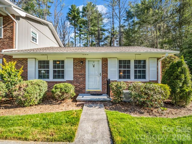 101 Boyd Drive 2A, Flat Rock, NC 28731