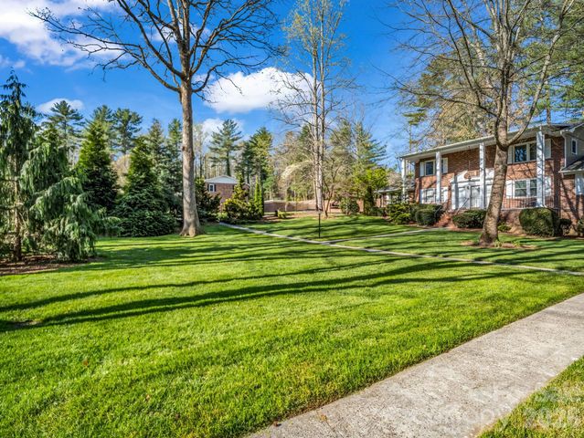 101 Boyd Drive 2A, Flat Rock, NC 28731