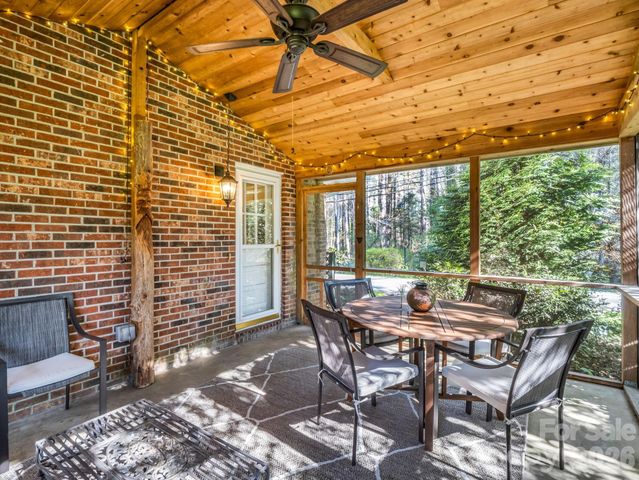 101 Boyd Drive 2A, Flat Rock, NC 28731