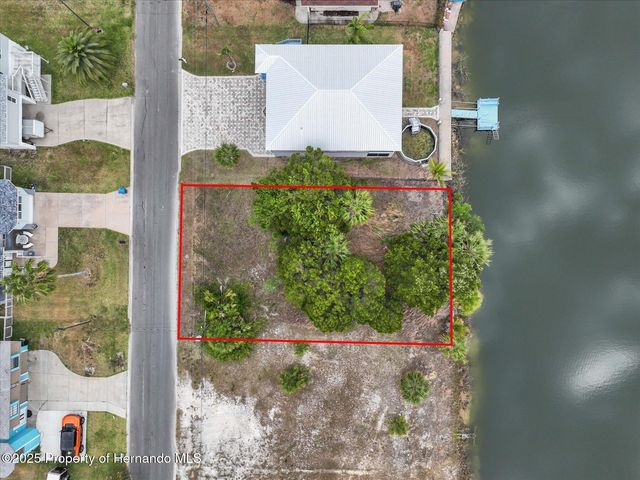 3254 Azalea Drive, Hernando Beach, FL 34607