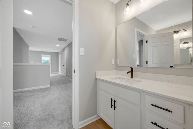 10003 Bitternut Run Lane, Indianapolis, IN 46259