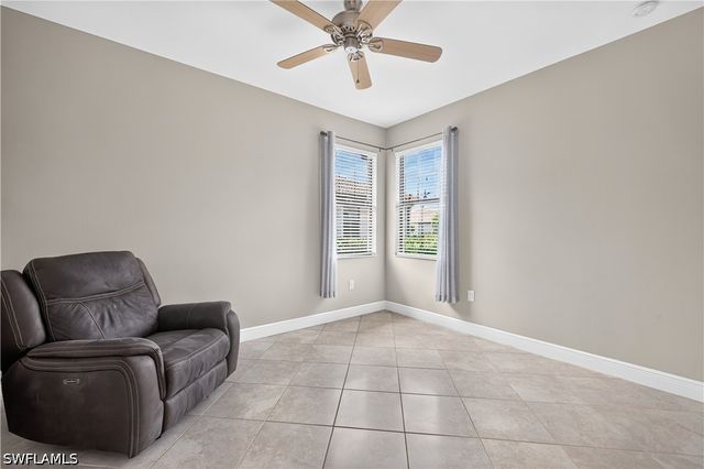 1482 Oceania DR S, Naples, FL 34113