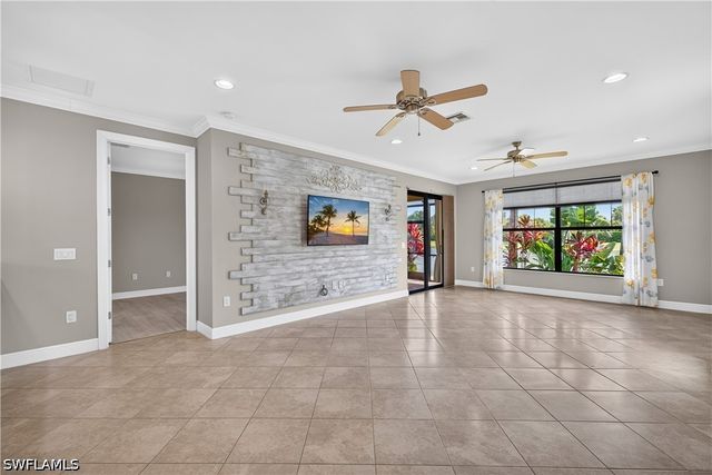 1482 Oceania DR S, Naples, FL 34113