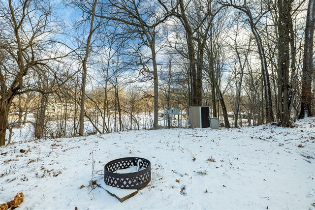 11133 Hillside, Pinckney, MI 48169