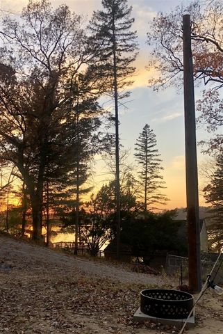 11133 Hillside, Pinckney, MI 48169