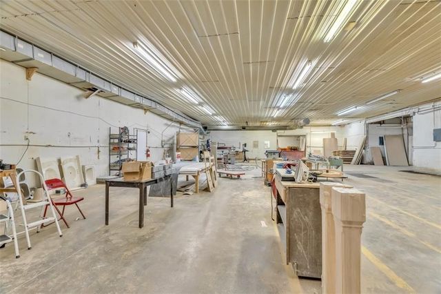 6166 US-169 Highway, Trimble, MO 64492