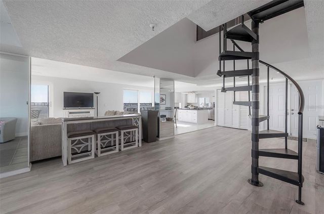 201 W LAUREL STREET 1012, Tampa, FL 33602