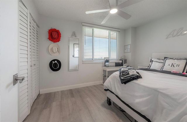 201 W LAUREL STREET 1012, Tampa, FL 33602