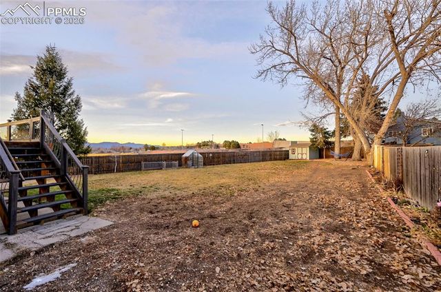 4572 N Crimson Circle, Colorado Springs, CO 80917