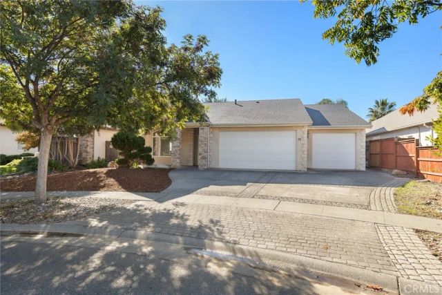38 Lobelia Court, Chico, CA 95973