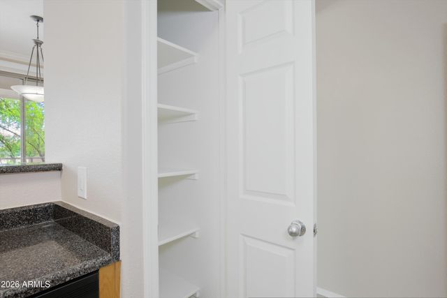 20100 N 78TH Place 2031, Scottsdale, AZ 85255