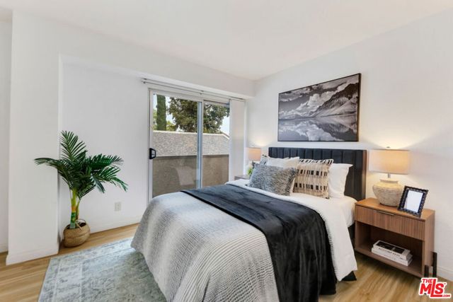 20155 Keswick Street 107, Winnetka, CA 91306