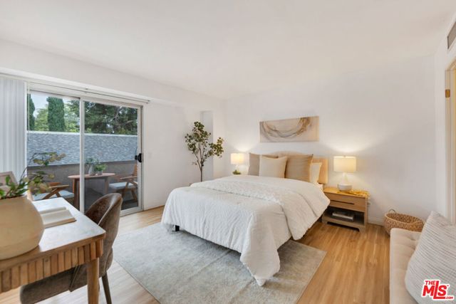 20155 Keswick Street 107, Winnetka, CA 91306