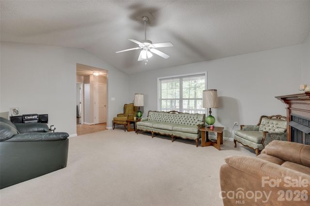 231 Roberts Avenue, York, SC 29745