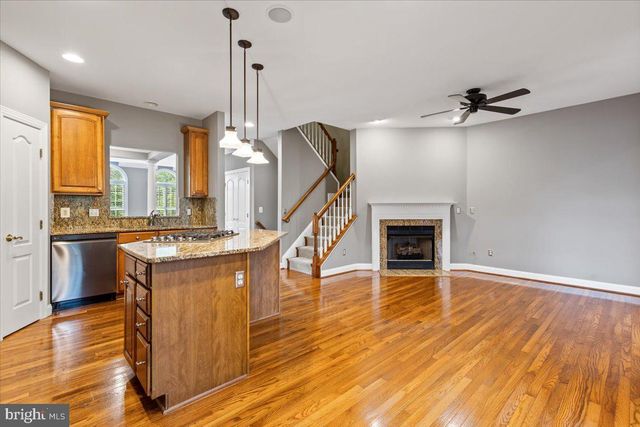 10363 GERSHWIN CT, Oakton, VA 22124