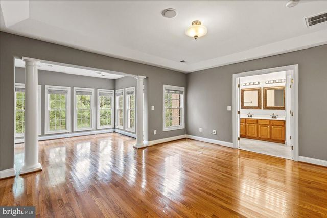10363 GERSHWIN CT, Oakton, VA 22124