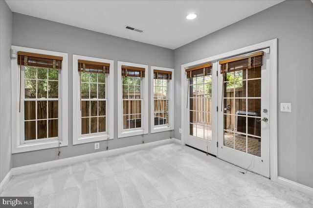 10363 GERSHWIN CT, Oakton, VA 22124