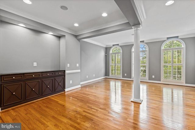 10363 GERSHWIN CT, Oakton, VA 22124