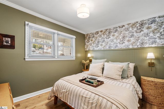 18 Miracle Drive, Greenville, SC 29605