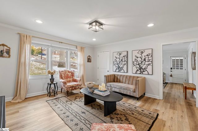 18 Miracle Drive, Greenville, SC 29605