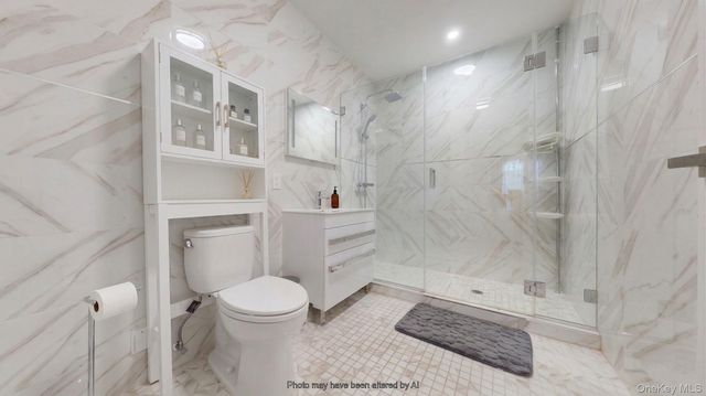 104 W End Avenue 3I, Brooklyn, NY 11235