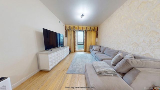 104 W End Avenue 3I, Brooklyn, NY 11235