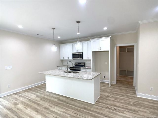 2421 Colgate Drive, Fayetteville, NC 28304