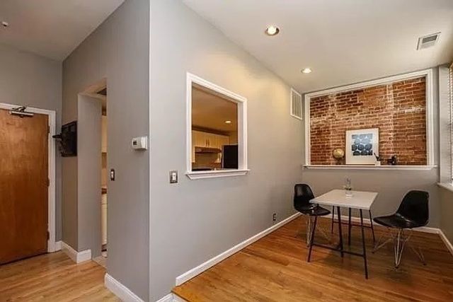 21 Linden St 216, Quincy, MA 02170