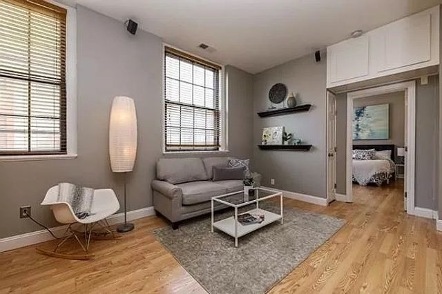 21 Linden St 216, Quincy, MA 02170