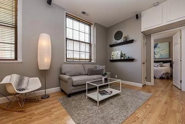 21 Linden St 216, Quincy, MA 02170